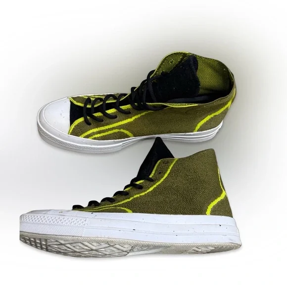 Converse High-Top Sneakers in Olive Green, Black and White - Picture 3 of 7